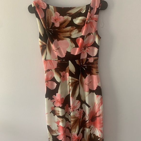 Connected dress - Picture 2 of 3